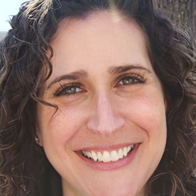 Product Manager Interview - Julie Charlestein